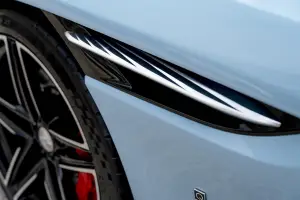 Aston Martin DB12 Volante Palm Beach Edition - 10