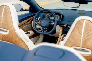 Aston Martin DB12 Volante Palm Beach Edition - 5