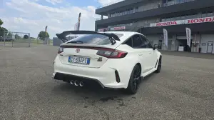 Honda Civic Type R Best Lap 2025 - 15