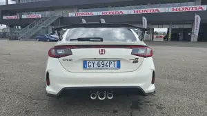 Honda Civic Type R Best Lap 2025 - 17