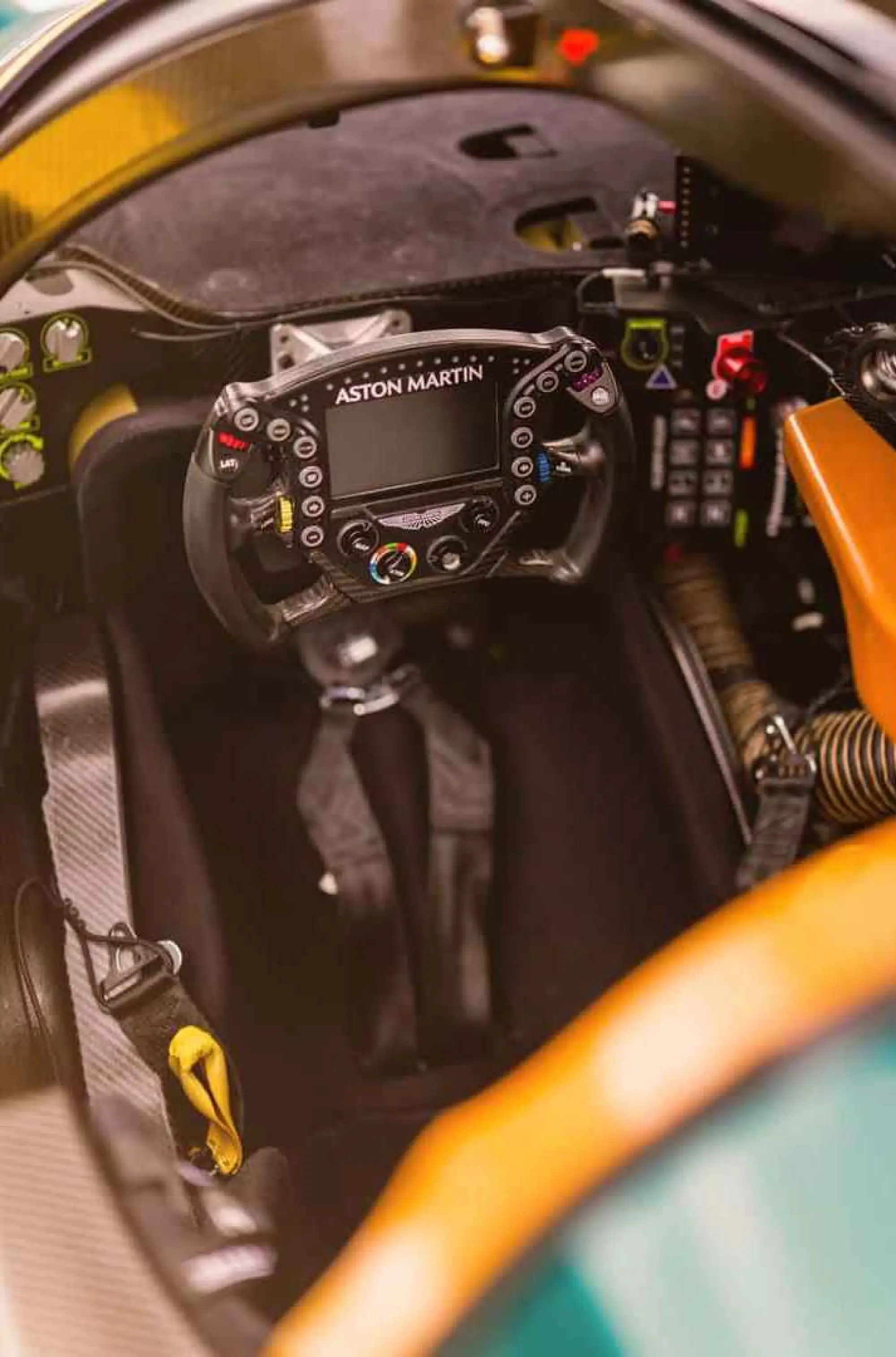 Aston Martin Valkyrie LM - 1
