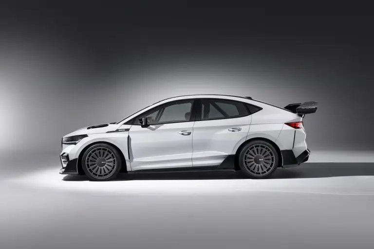 Skoda Enyaq RS Race Concept 2025 - 48