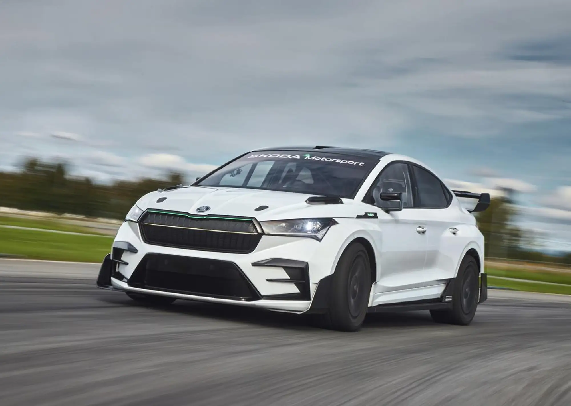 Skoda Enyaq RS Race Concept 2025 - 64
