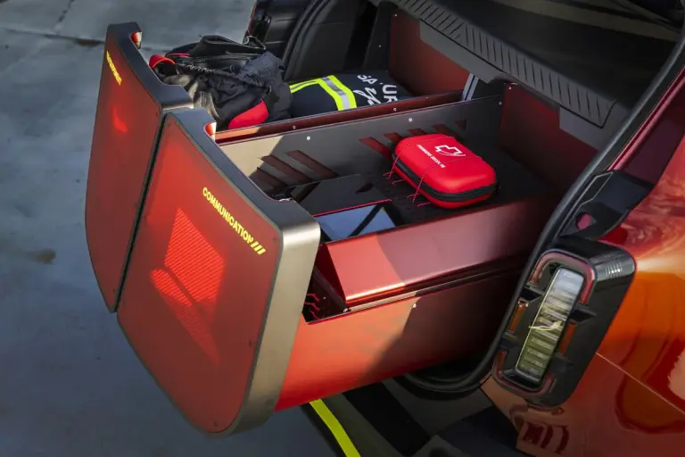 Renault Vision 4rescue concept - 21