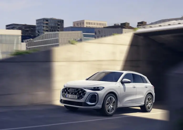 Audi Q5 e-hybrid quattro - 19