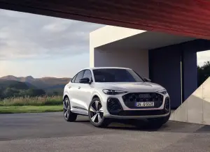 Audi Q5 e-hybrid quattro - 28