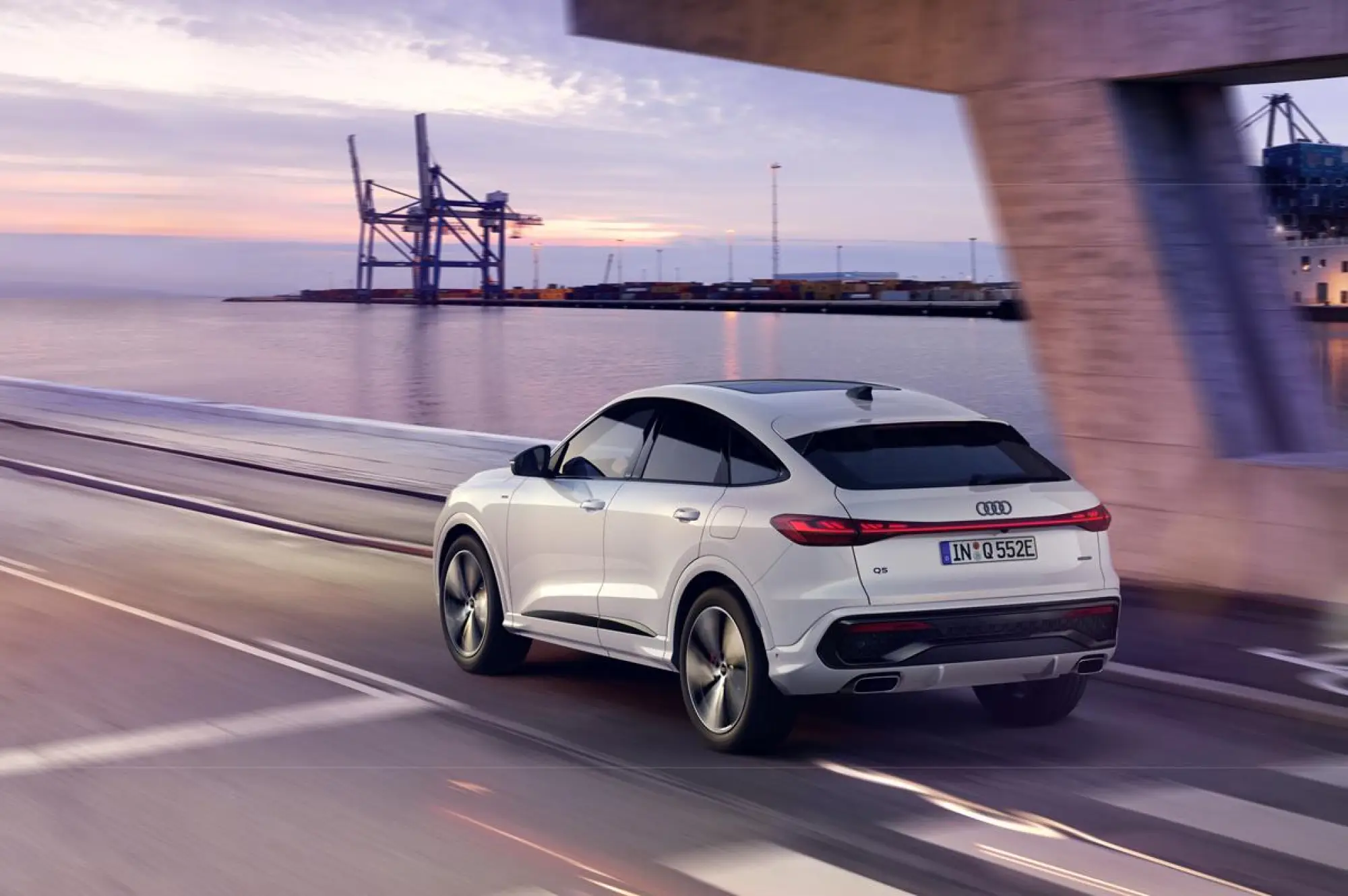 Audi Q5 e-hybrid quattro - 23