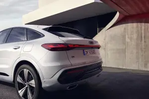 Audi Q5 e-hybrid quattro - 27