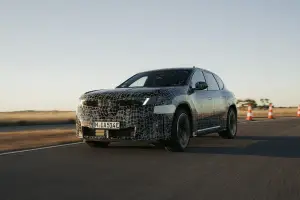 BMW iX3 2026 - Test prototipi - 2