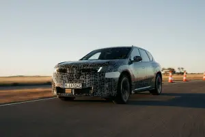 BMW iX3 2026 - Test prototipi - 4