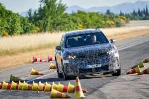 BMW iX3 2026 - Test prototipi - 64