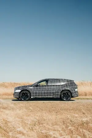 BMW iX3 2026 - Test prototipi - 67