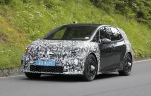 Cupra Born 2026 - Foto spia 16-06-2025 - 4
