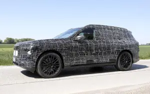 BMW X7 2028 - Foto spia 18-06-2025 - 3