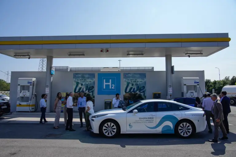 Toyota Mirai - Car sharing idrogeno Venezia - 5