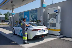 Toyota Mirai - Car sharing idrogeno Venezia - 7