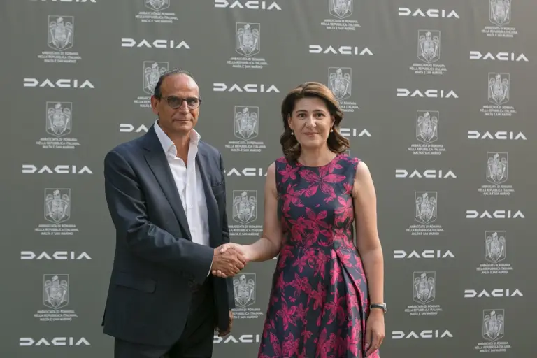 Dacia - Ambasciata Romania in Italia - 1