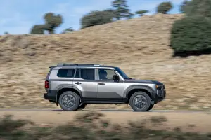 Toyota Land Cruiser mild-hybrid - 11
