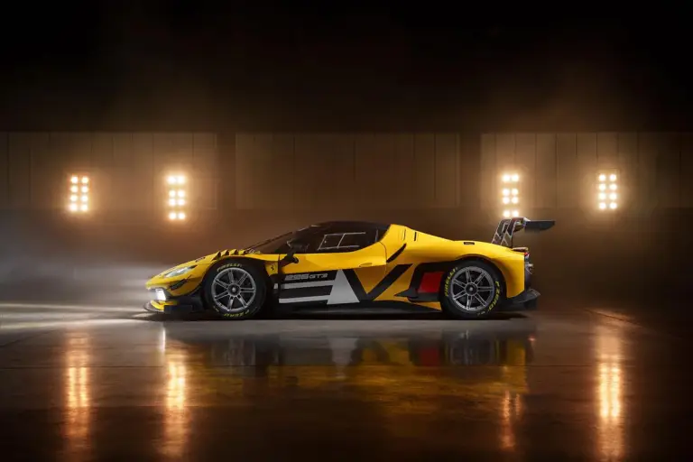 Ferrari 296 GT3 Evo - 1
