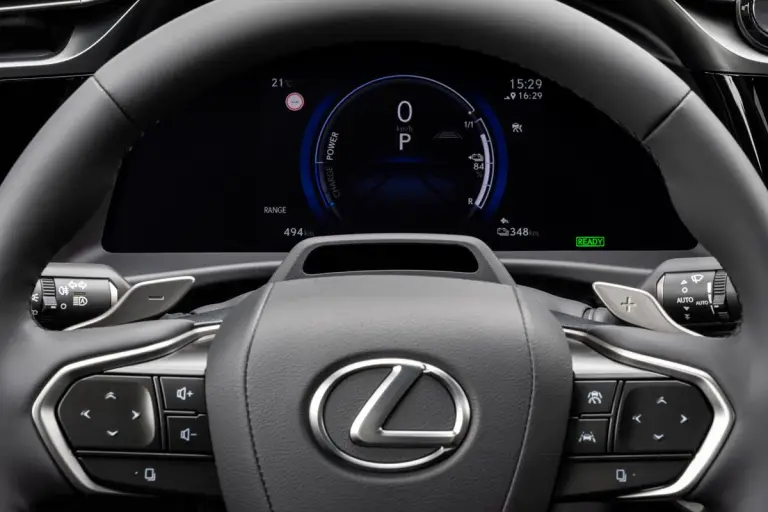 Lexus RZ 2025 - 11