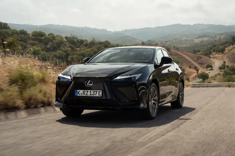 Lexus RZ 2025 - 3
