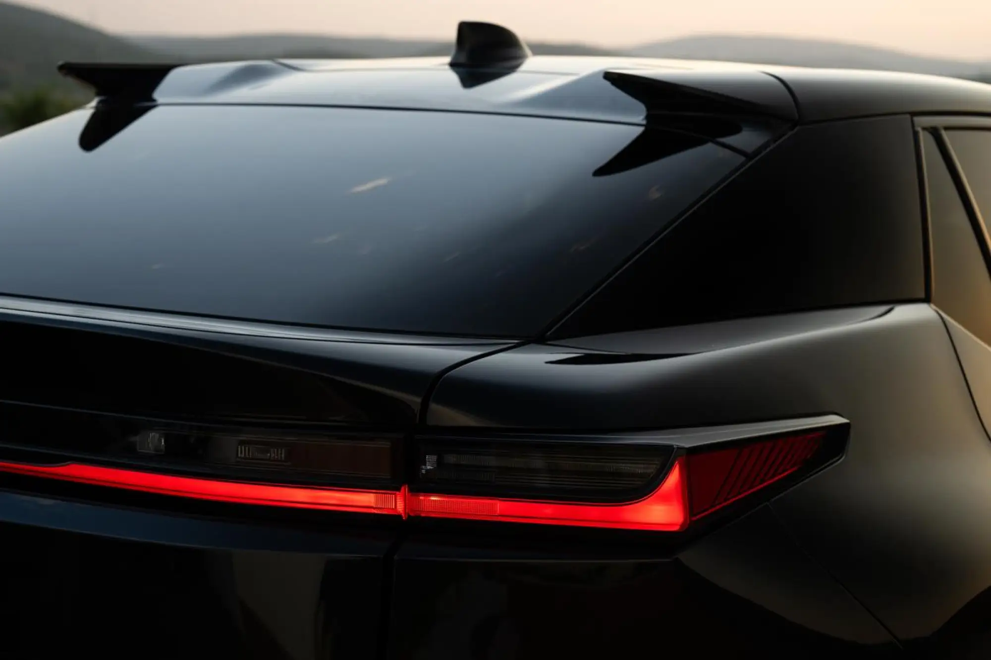 Lexus RZ 2025 - 6