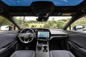 Lexus RZ 2025 - 12