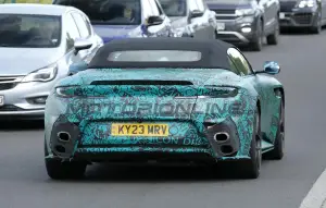 Aston Martin DB12 S Volante - Foto spia 01-07-2025 - 7