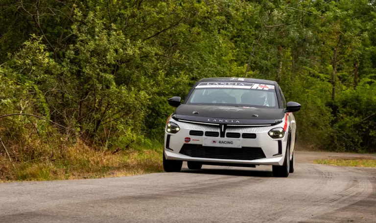 Lancia Ypsilon HF Racing - 18