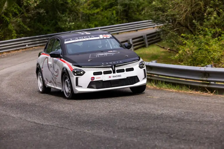 Lancia Ypsilon HF Racing - 8