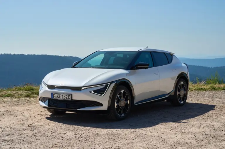 Kia EV6 2025 - Foto ufficiali - 7