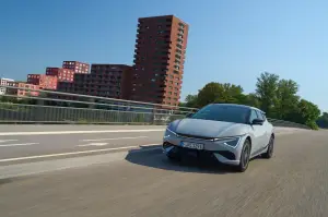 Kia EV6 2025 - Foto ufficiali - 8