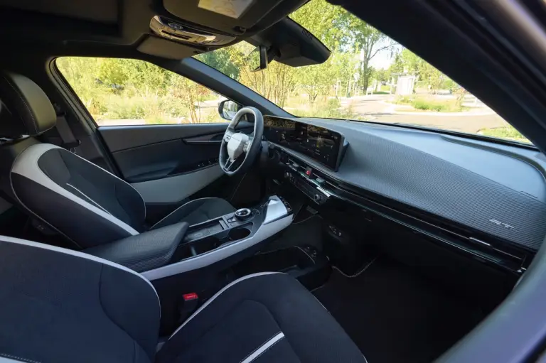 Kia EV6 2025 - Foto ufficiali - 13