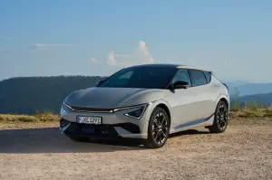 Kia EV6 2025 - Foto ufficiali - 15
