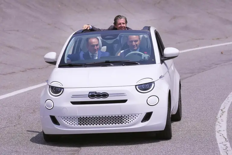 FIAT 500 Hybrid - Mirafiori - 6