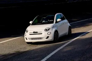 FIAT 500 Hybrid - Mirafiori