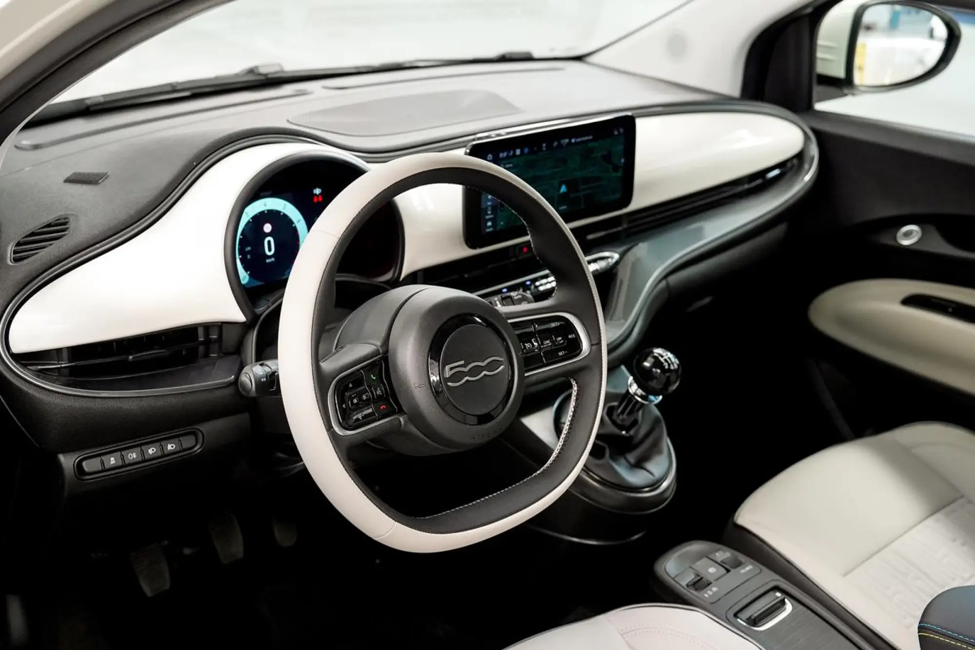 FIAT 500 Hybrid - Mirafiori - 17