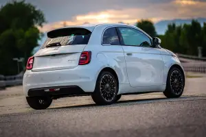 FIAT 500 Hybrid - Mirafiori