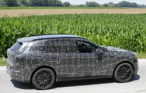 BMW X5 2027 - Foto spia 08-07-2025
