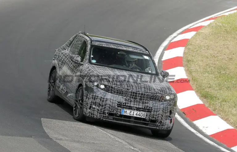 BMW X5 2027 - Foto spia 08-07-2025 - 7
