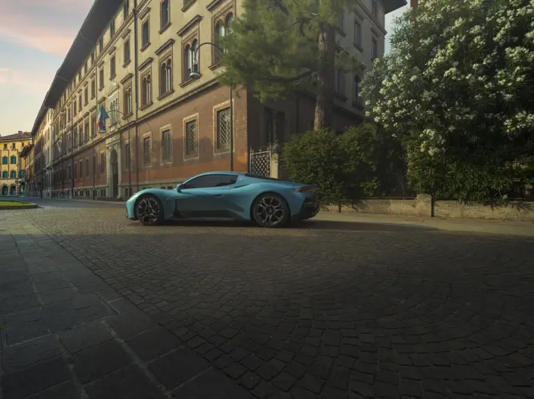 Maserati MCPURA - 5