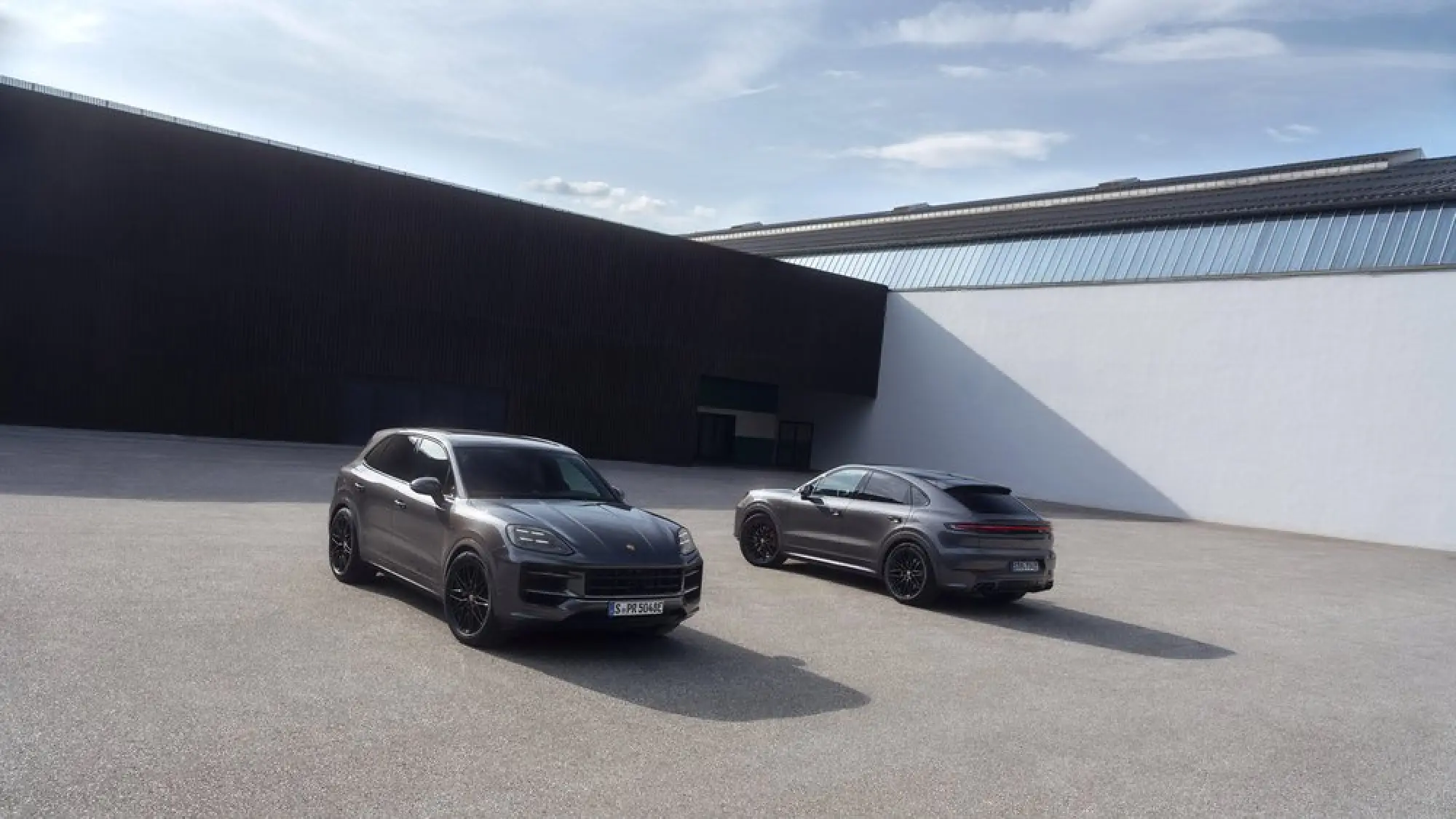Porsche Cayenne e Taycan Black Edition - 8