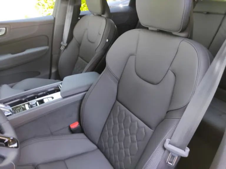 Volvo XC60 2025 - Prova Bologna - 3