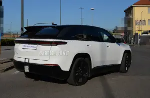 Jeep Wagoneer 2025 - Foto spia 14-07-2025 - 2