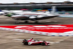 Formula E 2025 - Olivier Rowland campione