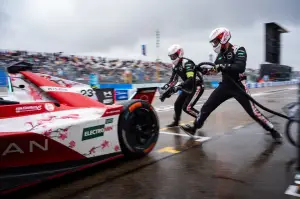 Formula E 2025 - Olivier Rowland campione