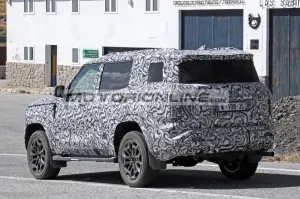 Mitsubishi Pajero 2027 - Foto spia 14-7-2025 - 18