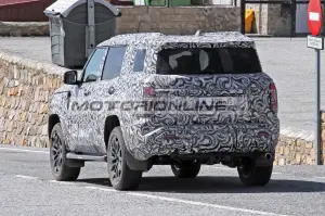 Mitsubishi Pajero 2027 - Foto spia 14-7-2025 - 19