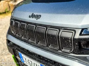 Jeep Avenger 4xe 2025 - Primo contatto - 10
