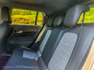 Jeep Avenger 4xe 2025 - Primo contatto - 17